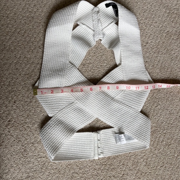 Forever 21 wrap around stretch bandage crop top white Medium - Picture 6 of 10
